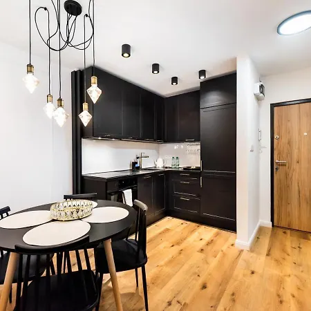 Wola Golden Apartmán